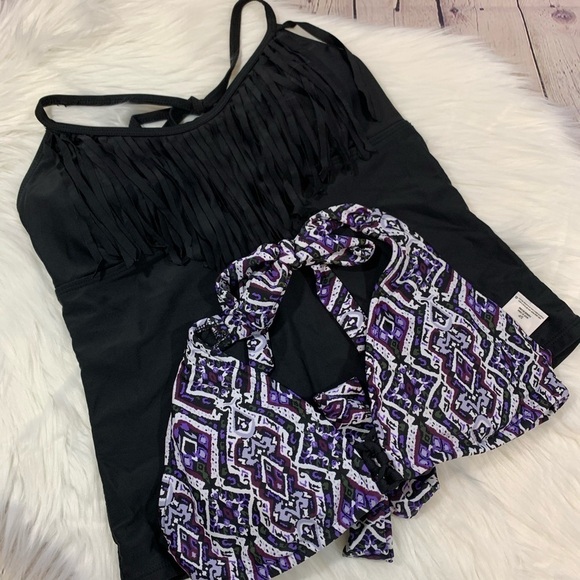 Mossimo and Catalina Swim Top Bundle size Small - Picture 1 of 8